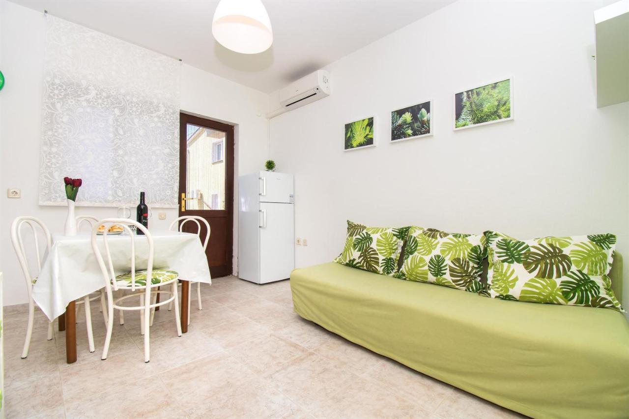 Dijana Apartment Pakostane